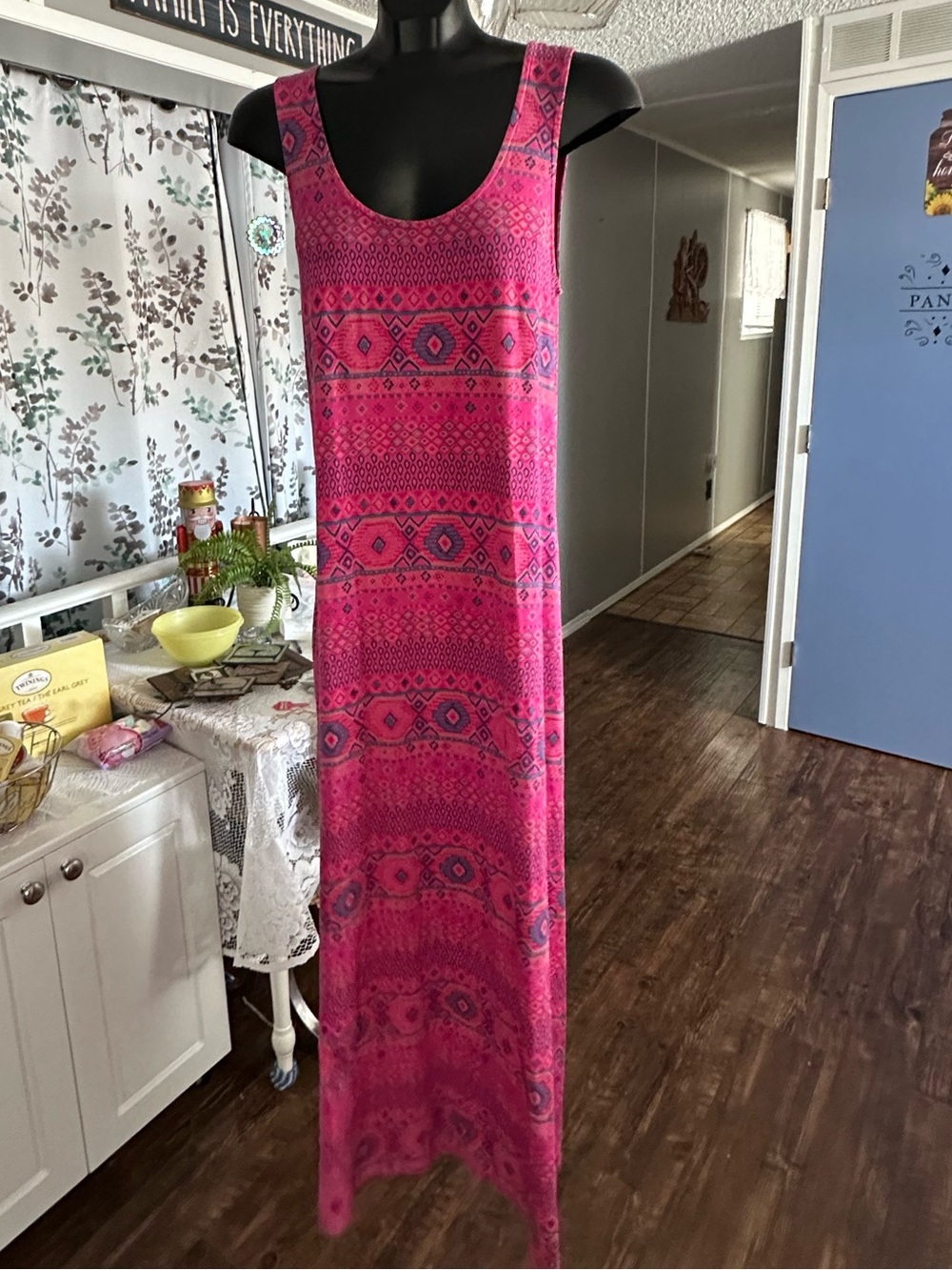 Sleeveless Pink Patterned Maxi Dress